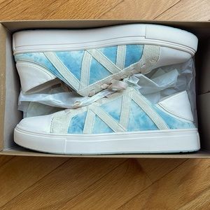 Sanctuary sneakers size 9M new
